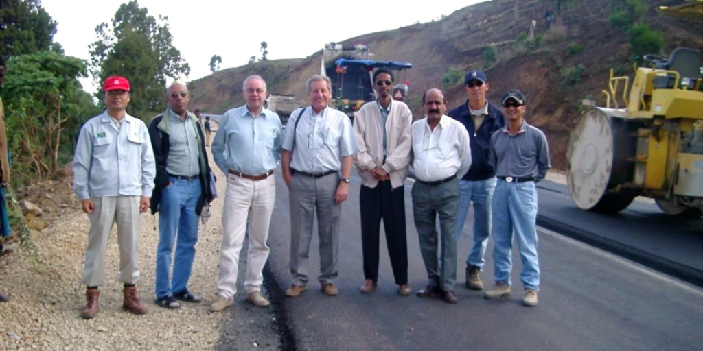 07C-CC-with-Peter-Higgins_Ethiopia.JPG