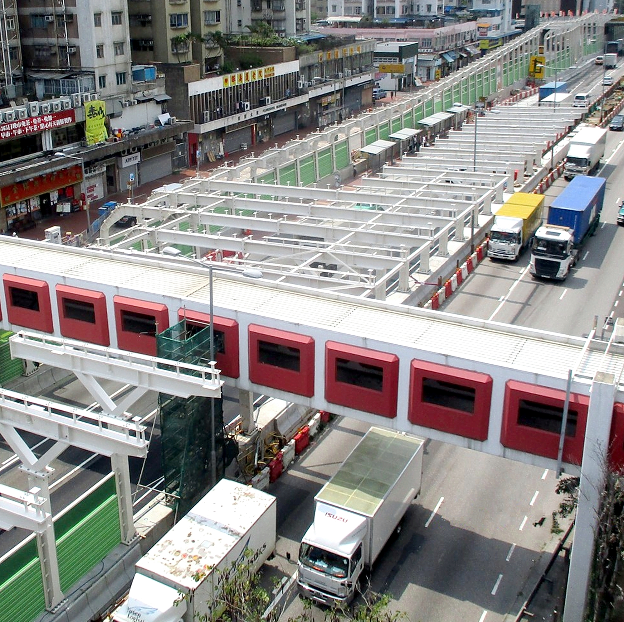 Retrofitting noise barriers on Tuen Mun Road, Hong Kong